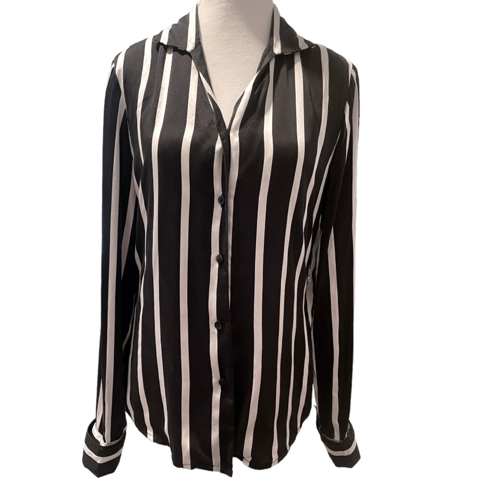 Boston Proper 100% silk Black and White Button Down Size 6